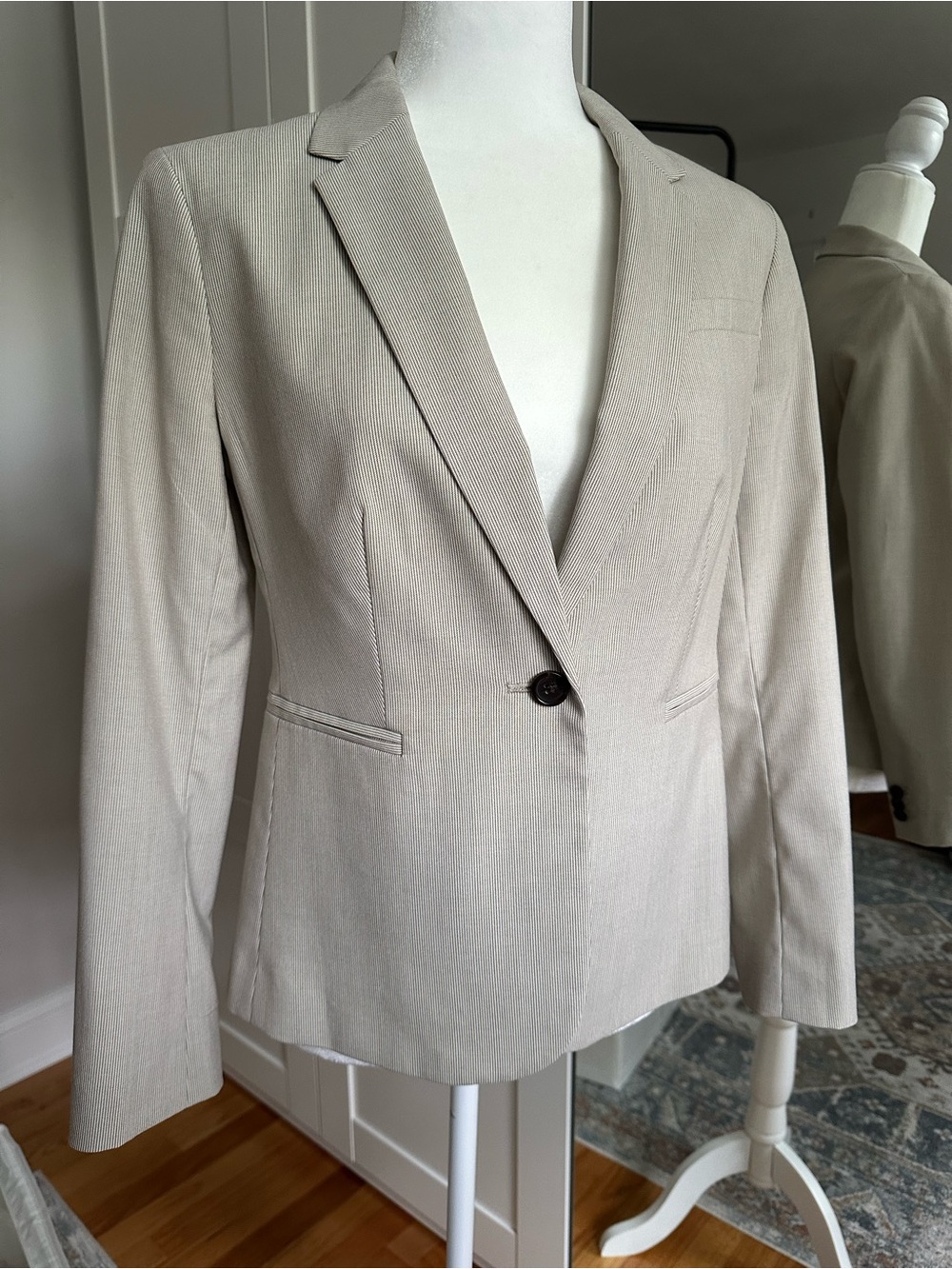 Banana Republic Women's Light Taupe Single-Button Blazer